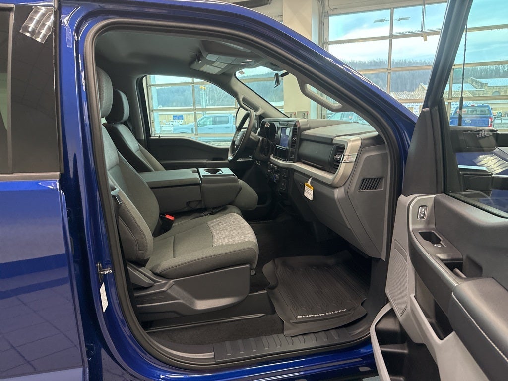 2026 Ford F-350SD F-350® XLT