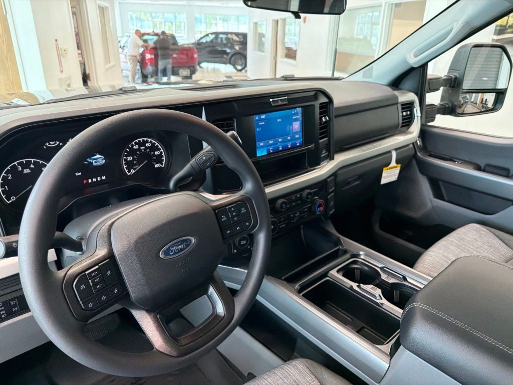 2026 Ford F-350SD XLT