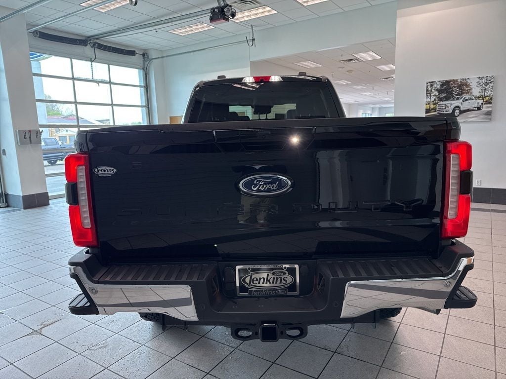 2026 Ford F-350SD F-350® Lariat®