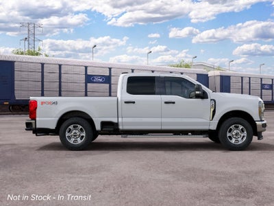 2027 Ford F-350SD F-350® XLT