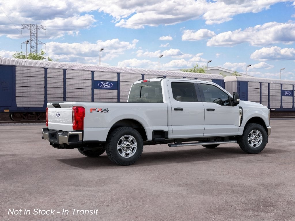 2027 Ford F-350SD F-350® XLT