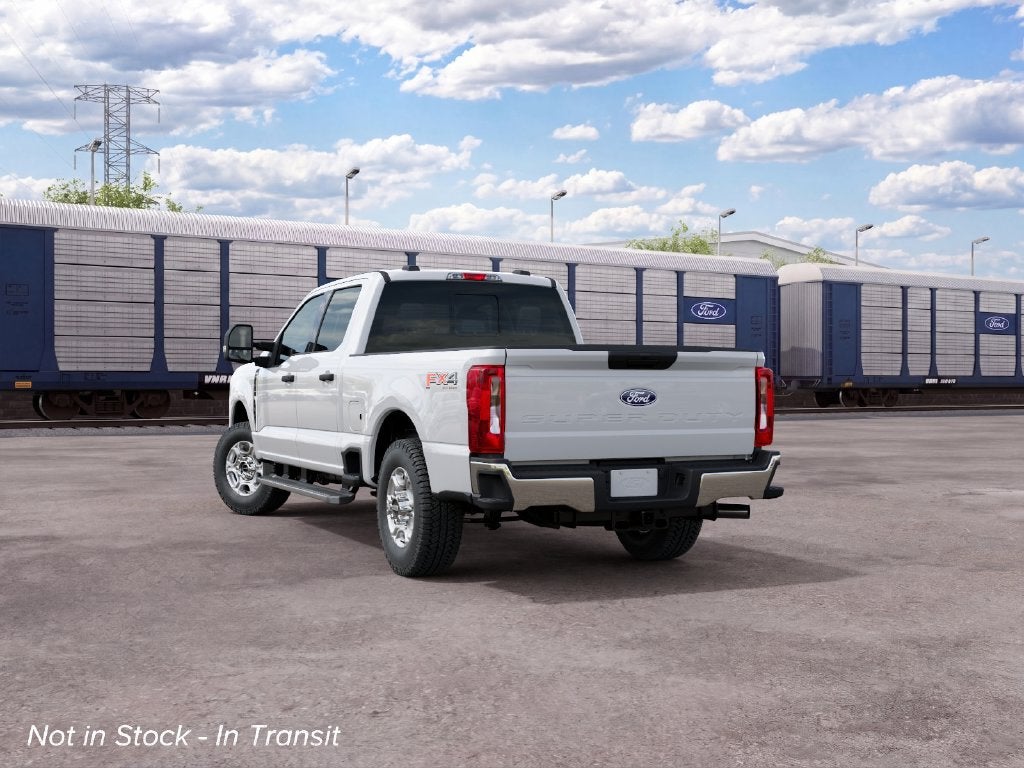 2027 Ford F-350SD F-350® XLT