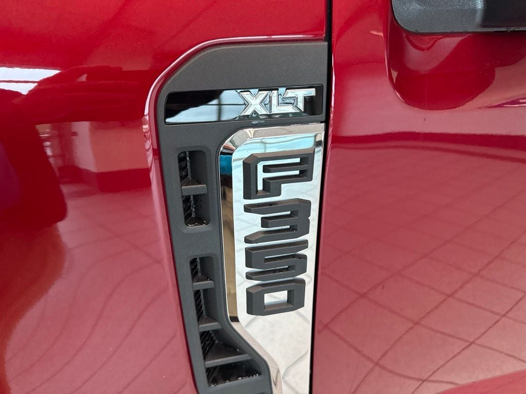 2026 Ford F-350SD F-350® XLT