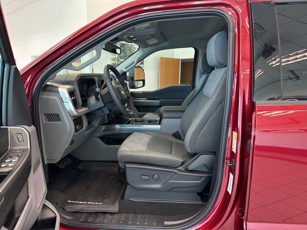 2026 Ford F-350SD F-350® XLT