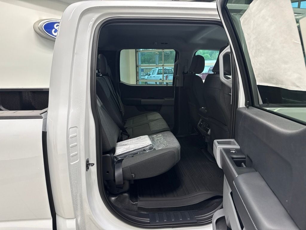2026 Ford F-350SD Base