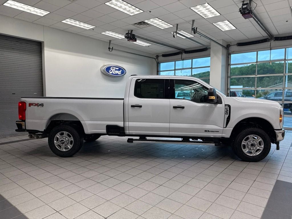 2026 Ford F-350SD Base
