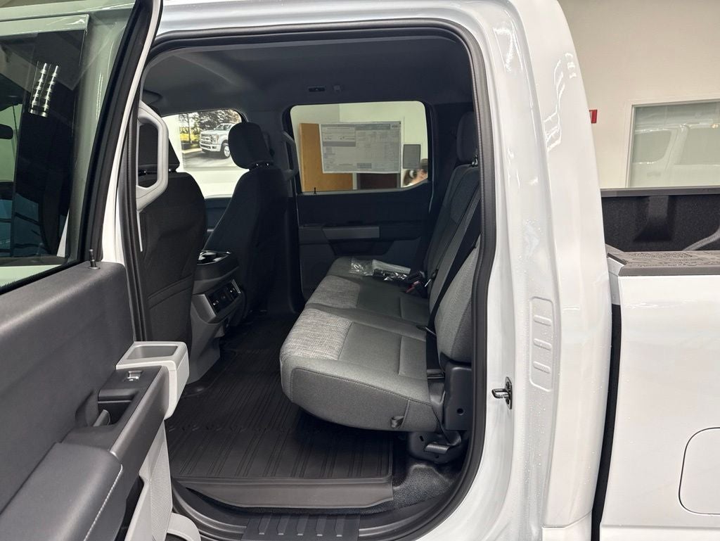 2026 Ford F-350SD Base