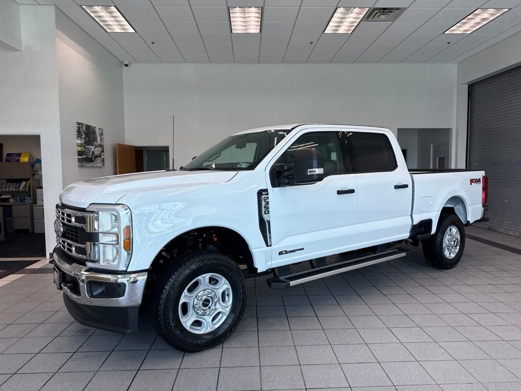 2026 Ford F-350SD XLT