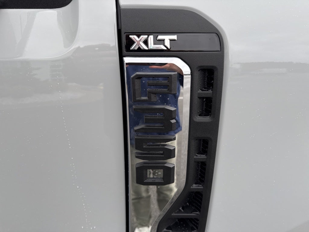 2026 Ford F-350SD F-350® XLT