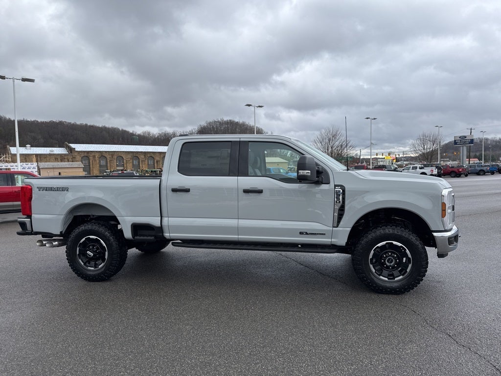 2026 Ford F-350SD F-350® XLT