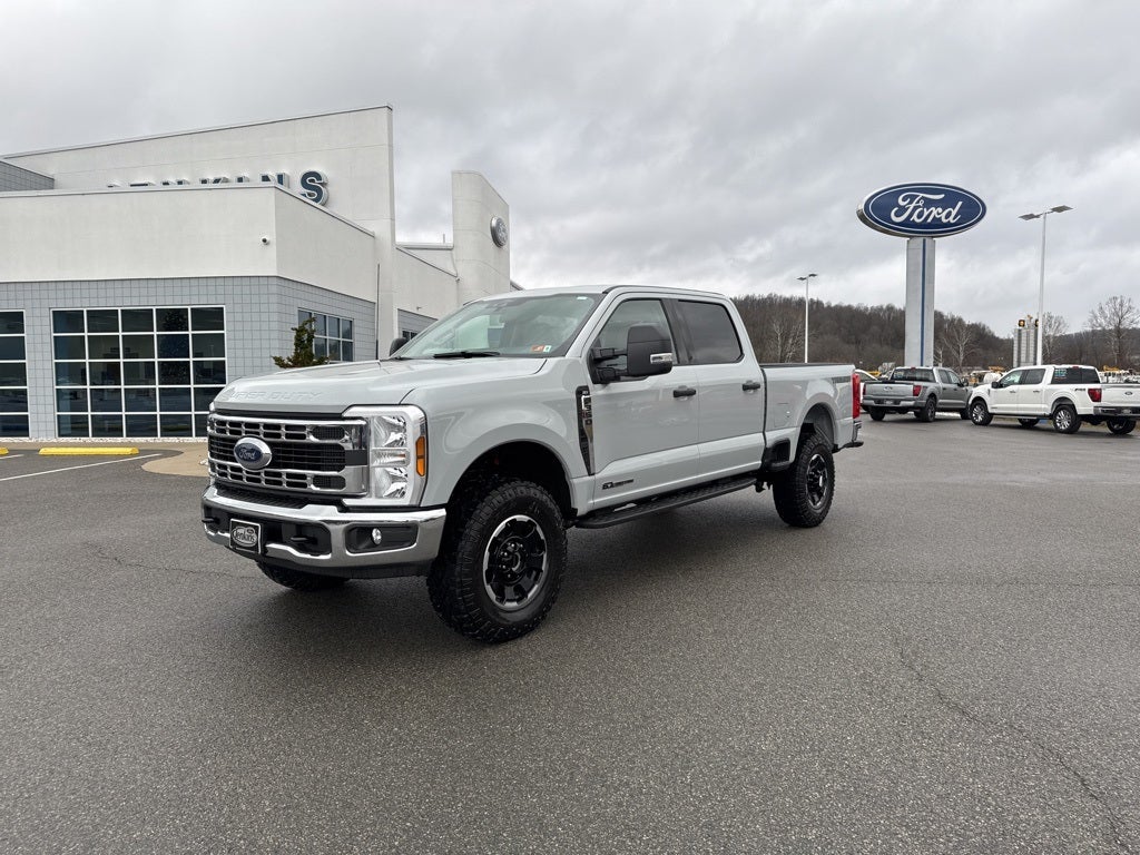 2026 Ford F-350SD F-350® XLT