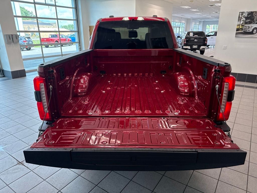 2026 Ford F-350SD F-350® Lariat®