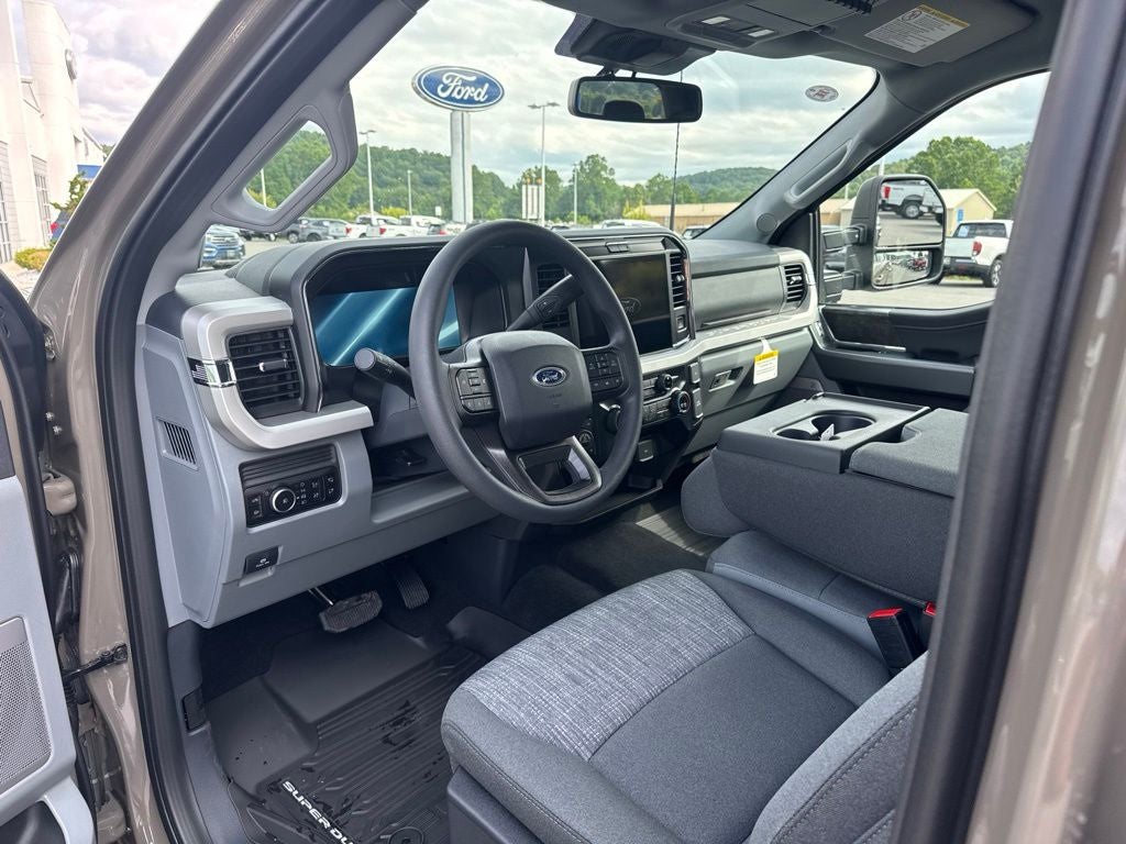 2026 Ford F-350SD XLT