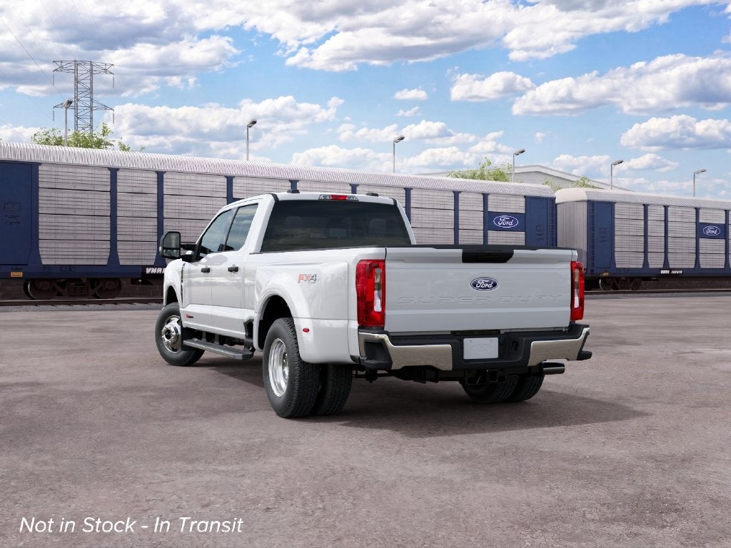 2027 Ford F-350SD XLT DRW