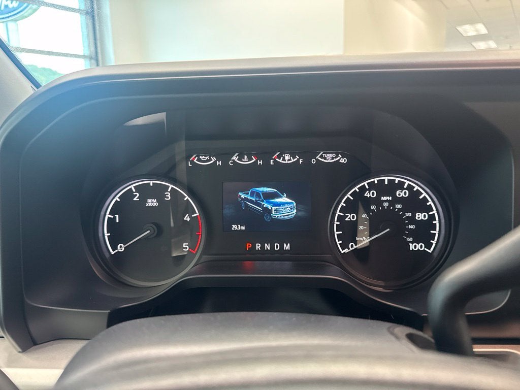 2027 Ford F-350SD XLT DRW