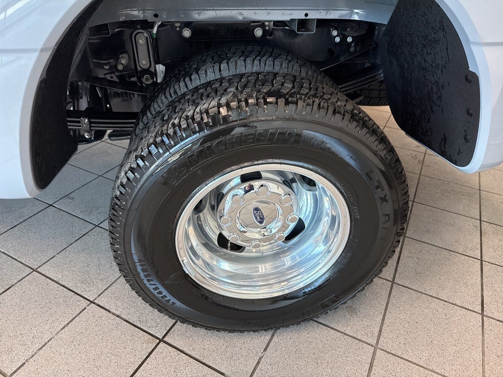 2026 Ford F-350SD Platinum DRW