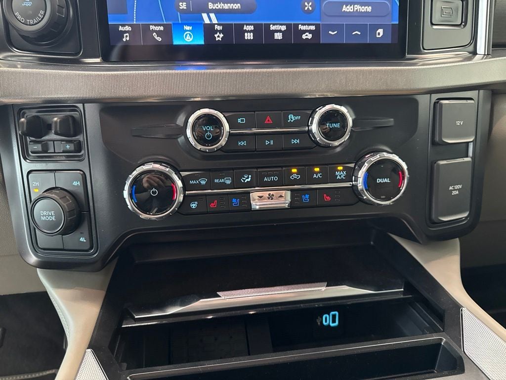 2026 Ford F-350SD Platinum DRW