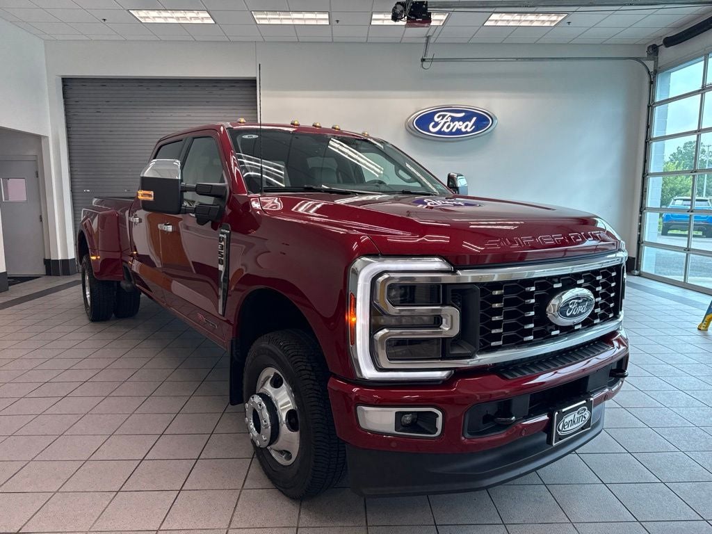 2026 Ford F-350SD Platinum DRW