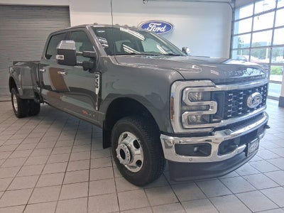 2027 Ford F-350SD Lariat DRW