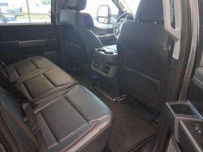 2027 Ford F-350SD Lariat DRW
