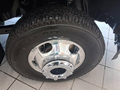 2027 Ford F-350SD Lariat DRW