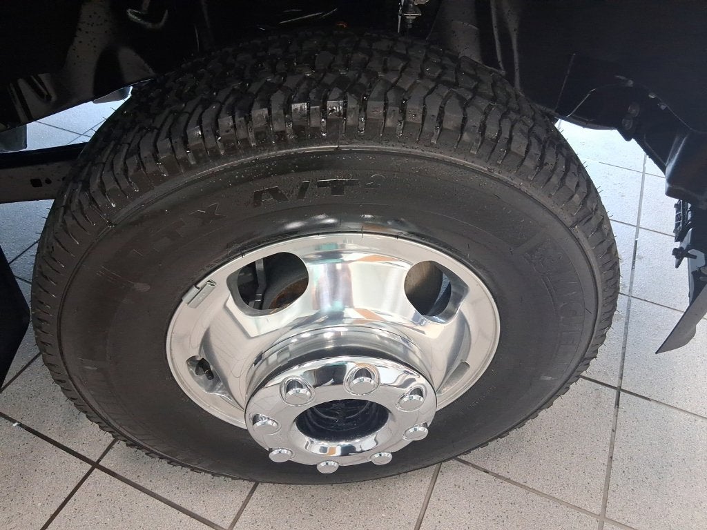 2027 Ford F-350SD Lariat DRW