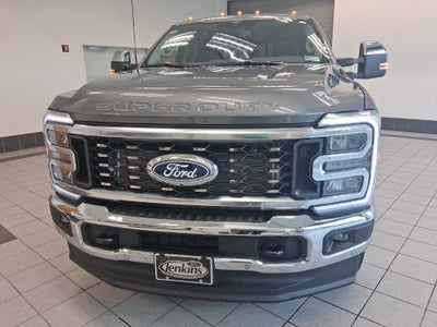 2027 Ford F-350SD Lariat DRW