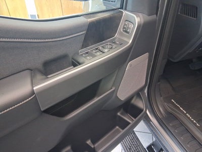 2027 Ford F-350SD Lariat DRW