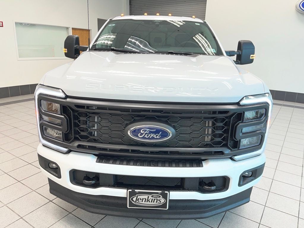 2026 Ford F-350SD DRW