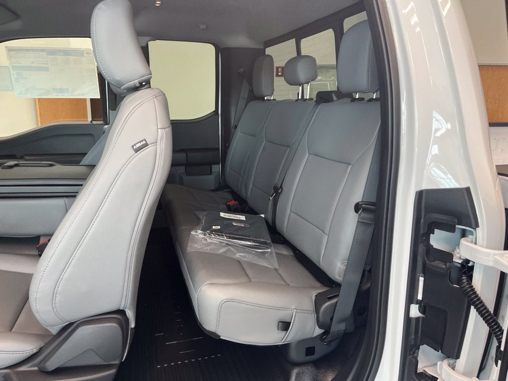 2027 Ford F-350SD XL