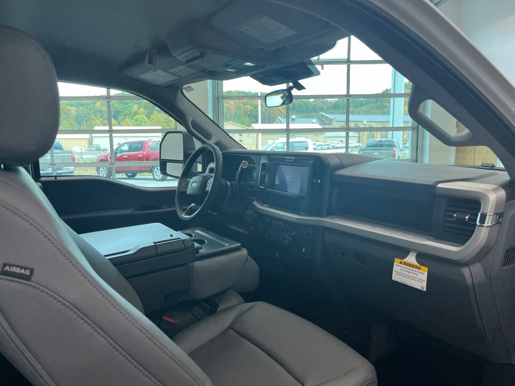 2027 Ford F-350SD XL