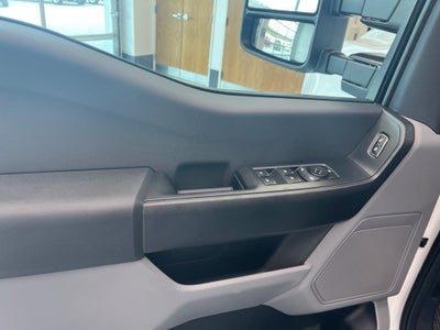 2027 Ford F-350SD XL