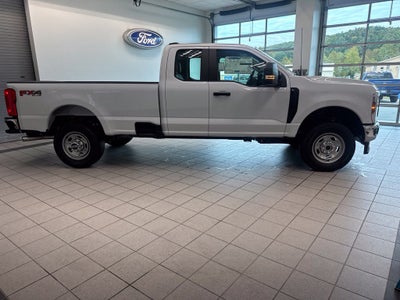 2027 Ford F-350SD XL