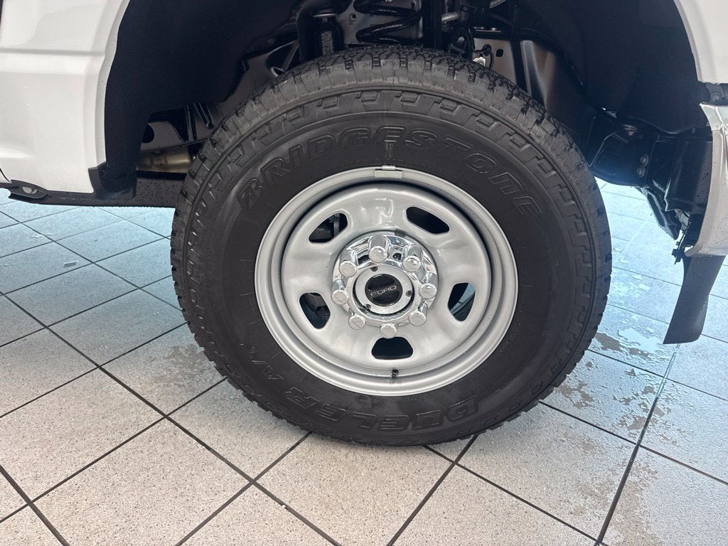 2027 Ford F-350SD XL