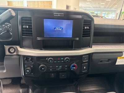 2027 Ford F-350SD XL