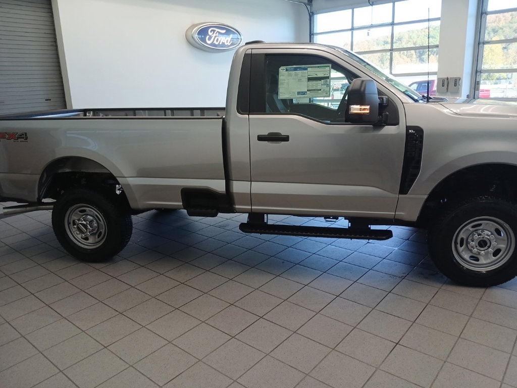 2027 Ford F-250SD XL