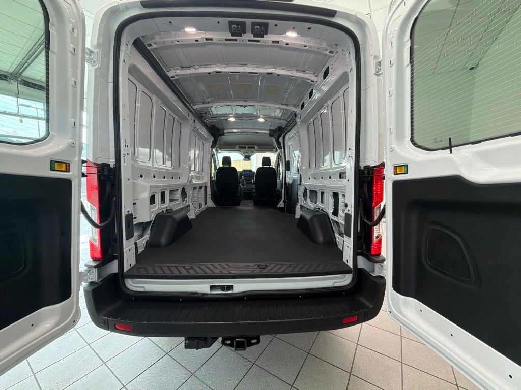 2027 Ford Transit-250 Base