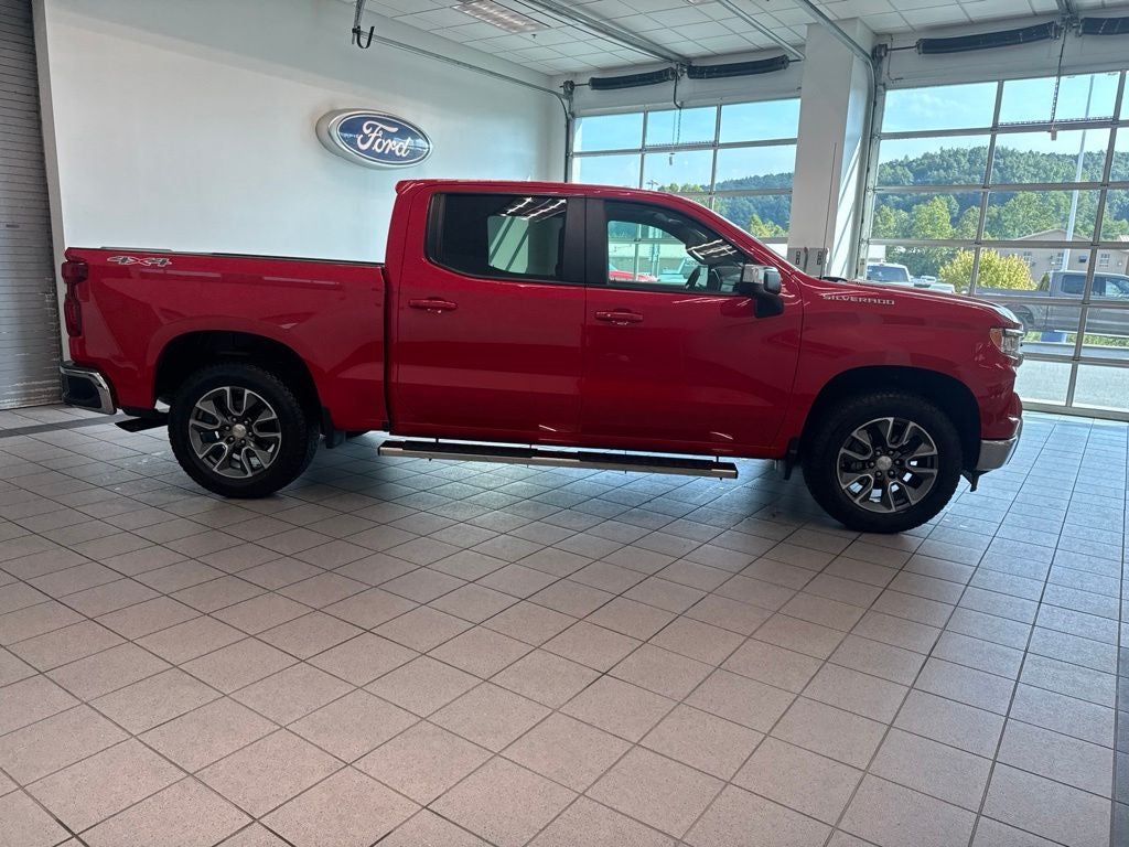 2024 Chevrolet Silverado 1500 LT