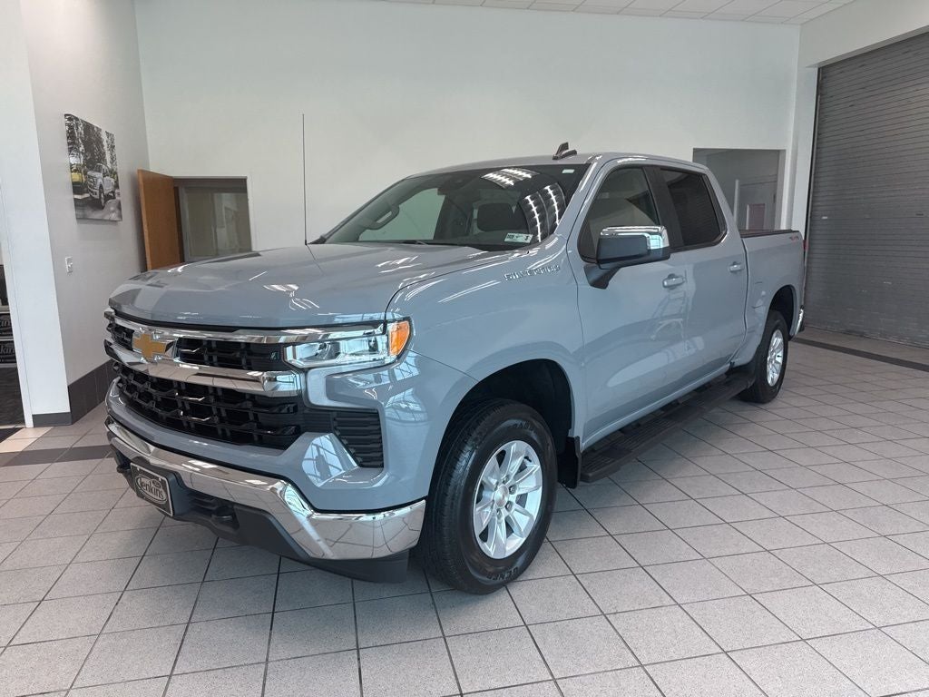 2024 Chevrolet Silverado 1500 LT LT1