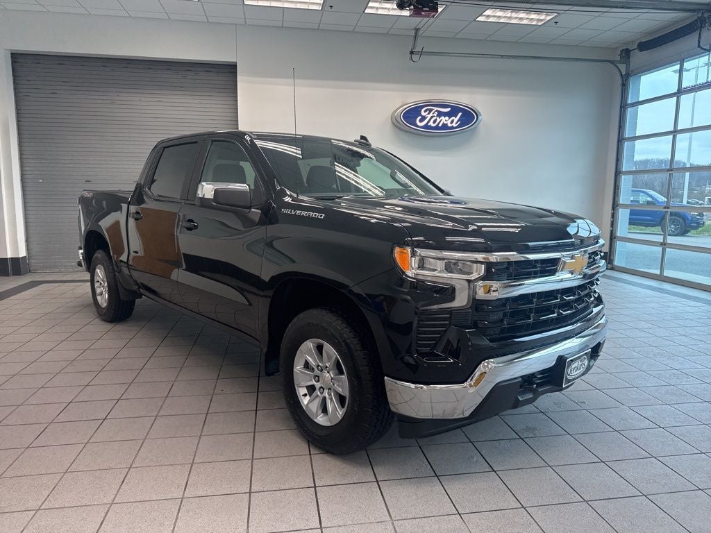 2025 Chevrolet Silverado 1500 LT LT1