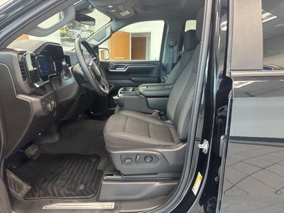 2025 Chevrolet Silverado 1500 LT LT1