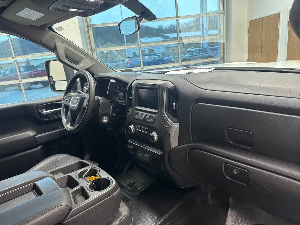 2023 GMC Sierra 2500HD Pro