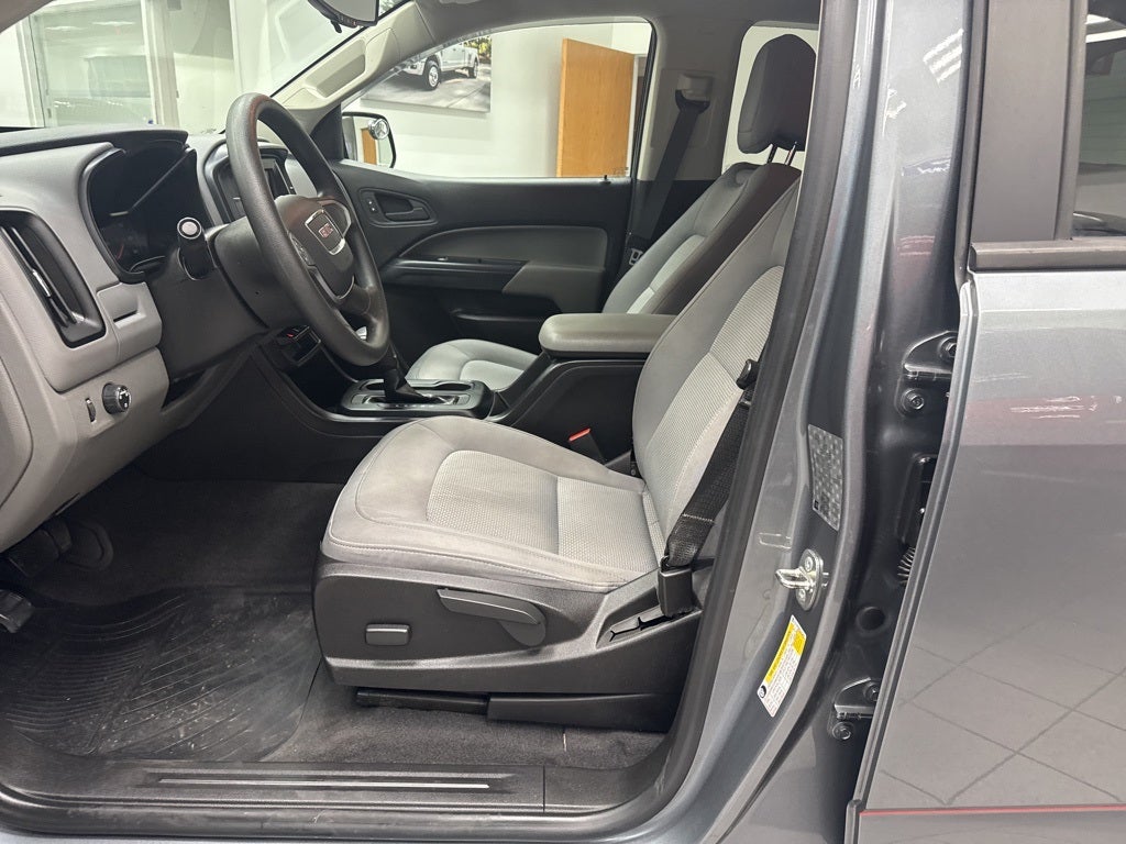 2020 GMC Canyon Base