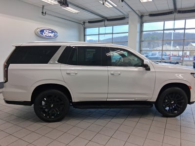 2022 Cadillac Escalade Luxury