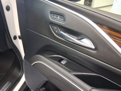 2022 Cadillac Escalade Luxury