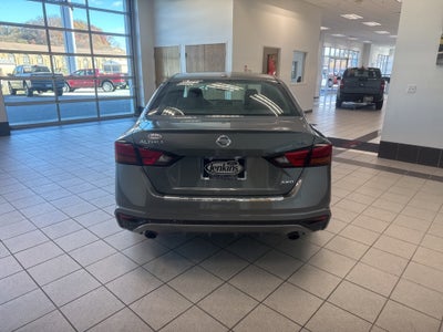 2019 Nissan Altima 2.5 SR