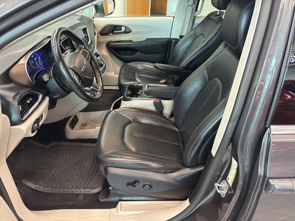 2019 Chrysler Pacifica Touring L Plus