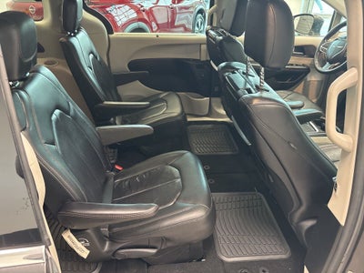 2019 Chrysler Pacifica Touring L Plus