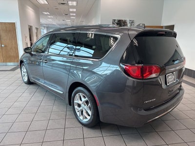2019 Chrysler Pacifica Touring L Plus