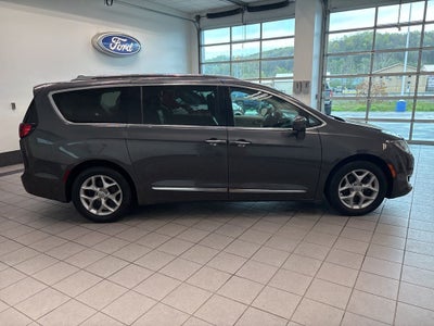 2019 Chrysler Pacifica Touring L Plus